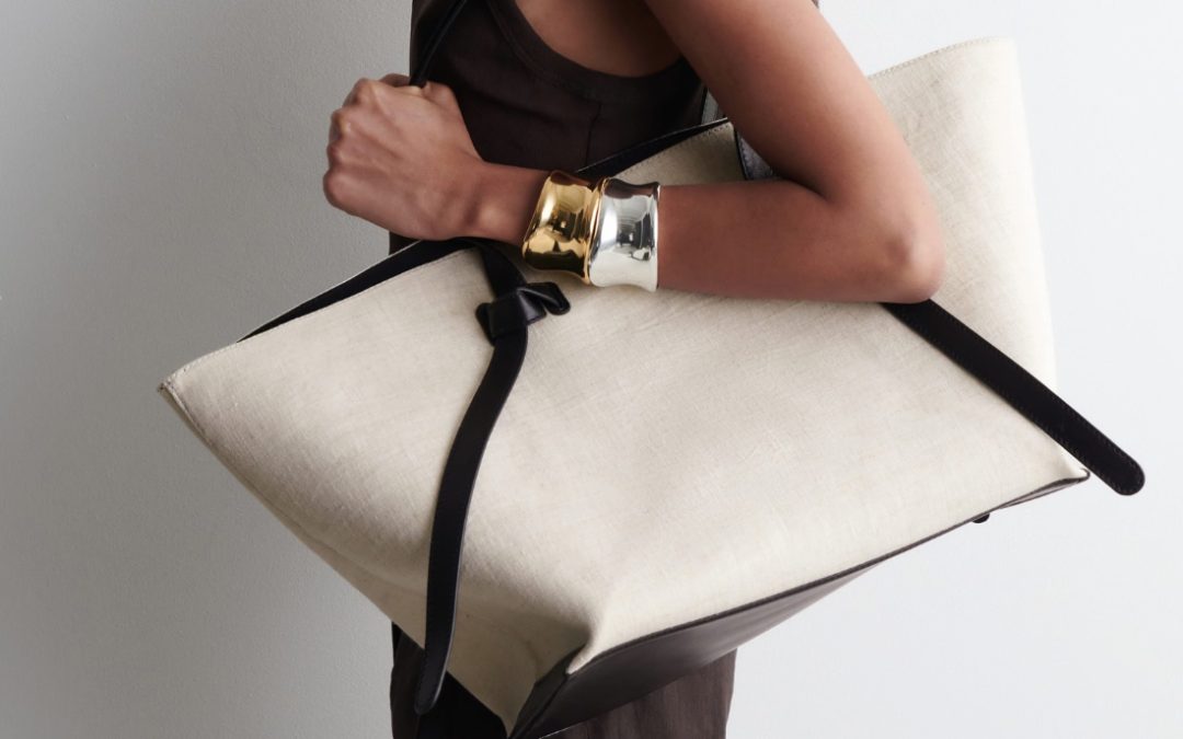 Sac de plage chic : l’accessoire mode incontournable